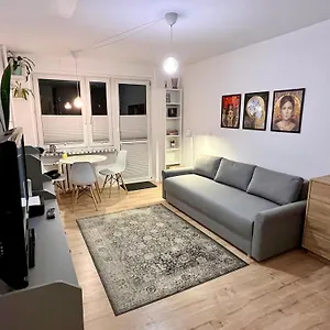 apartament-oliwski-las-apartment.gdanskhotel.org/